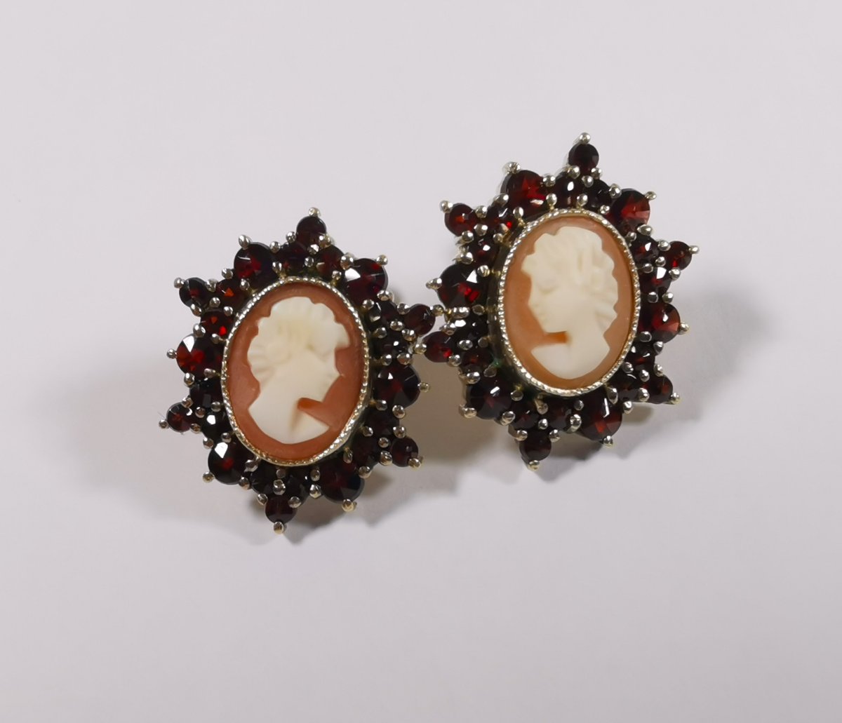 Pair Of Napoleon III-era Earrings, Shell Cameos, Garnet, And Vermeil-photo-6