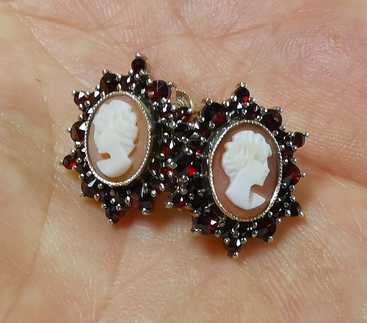 Pair Of Napoleon III-era Earrings, Shell Cameos, Garnet, And Vermeil-photo-7