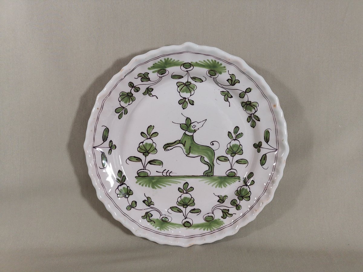 Paire Assiette  XVIIIe, Faience de Bordeaux, Décor "à la levrette" Camaïeu de vert & Manganèse-photo-2