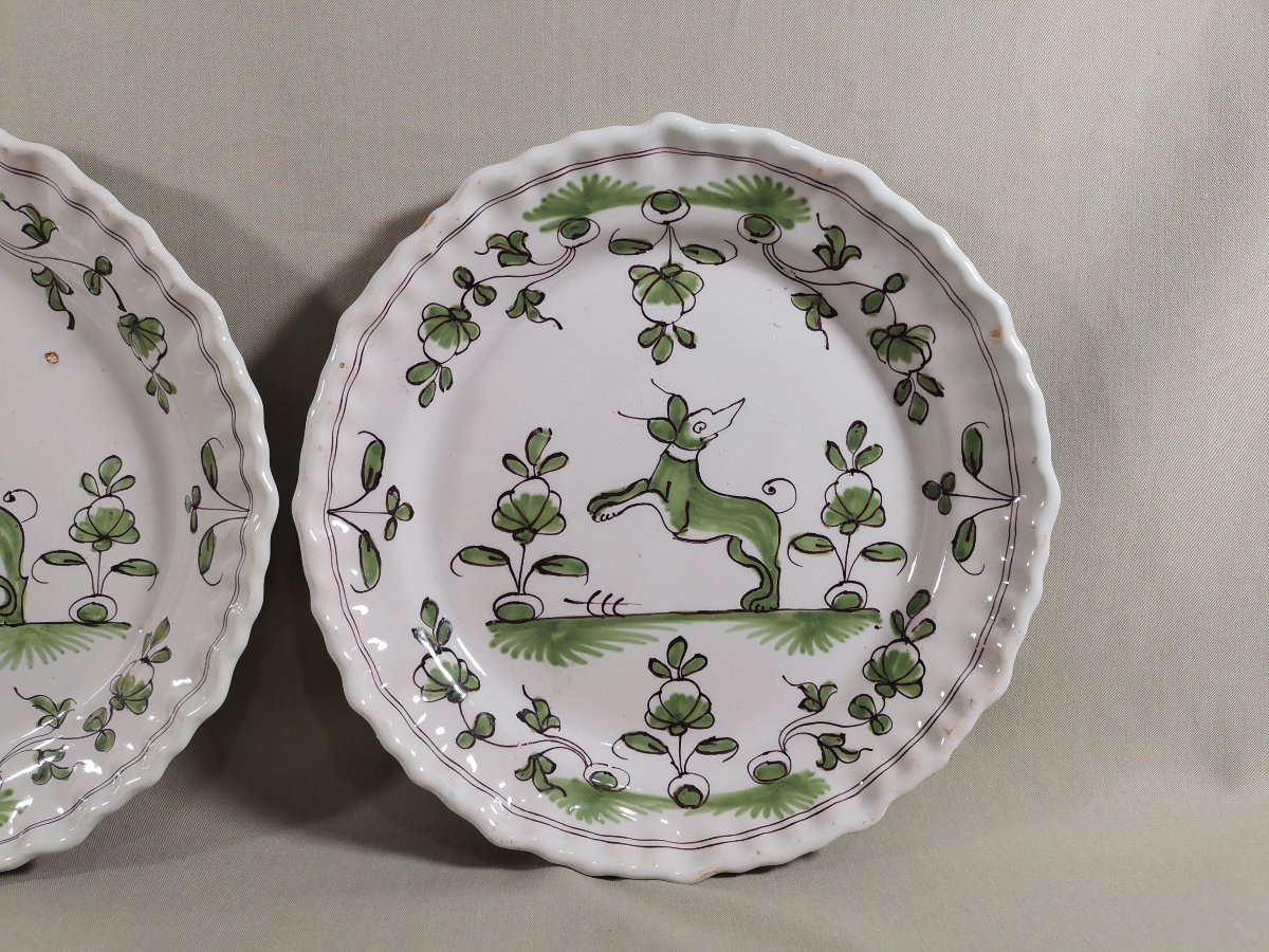 Paire Assiette  XVIIIe, Faience de Bordeaux, Décor "à la levrette" Camaïeu de vert & Manganèse-photo-3