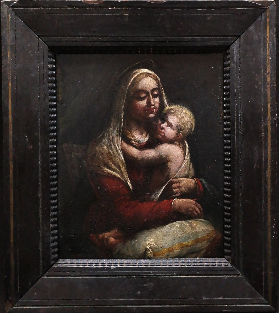Virgin And Child, 16th–17th-century Oil On Panel, With Illegible Annotations On The Back