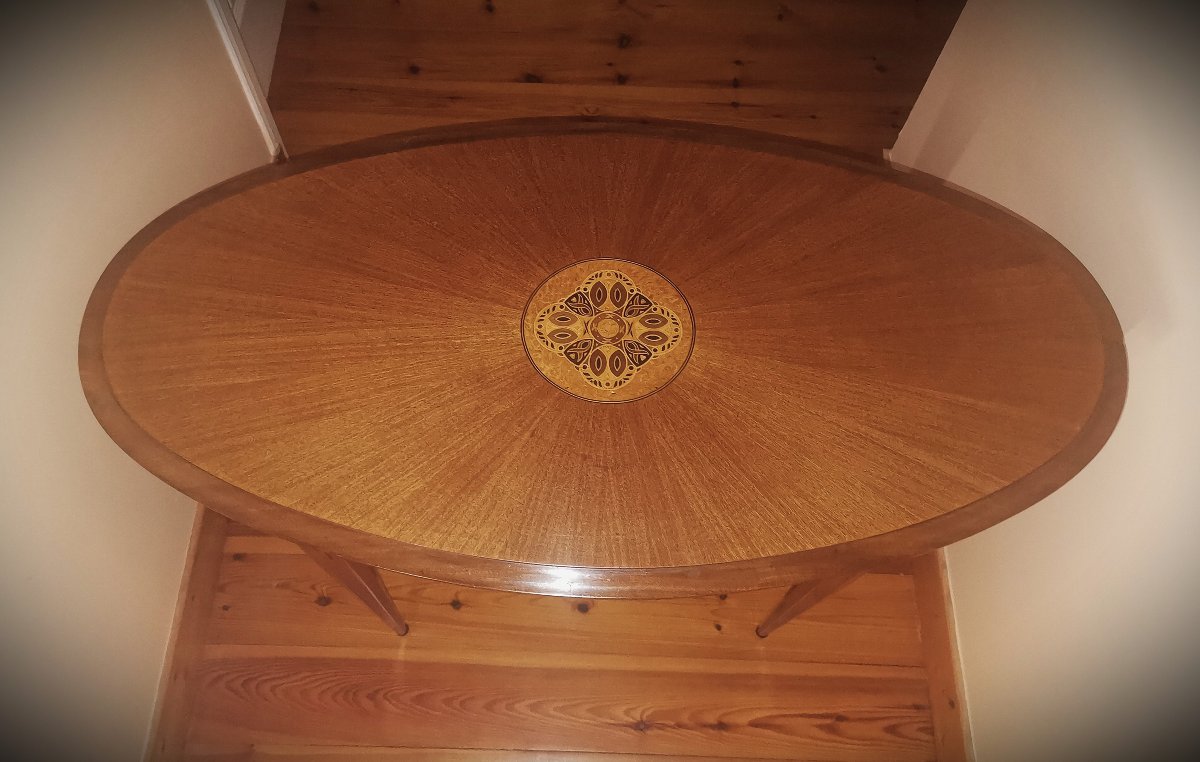 Art Deco Oval Table Or Side Table With Wood Marquetry Inlaid With Ebony And Other Woods-photo-6
