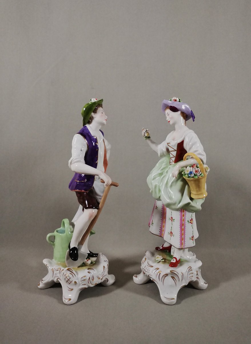 Couple de personnages Galants, Petite Jardinière, Porcelaine de Volkstedt  de  Rudolf Kammer-photo-3