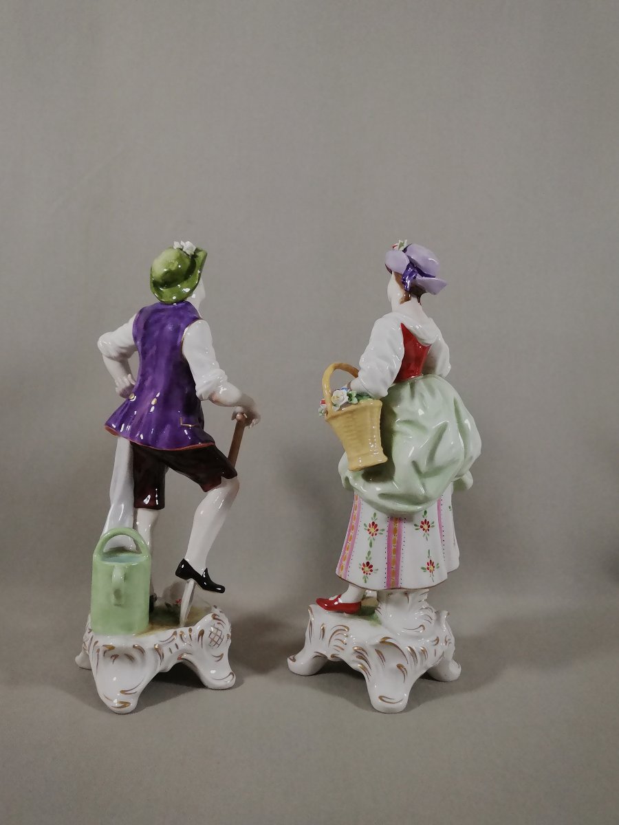 Couple de personnages Galants, Petite Jardinière, Porcelaine de Volkstedt  de  Rudolf Kammer-photo-4