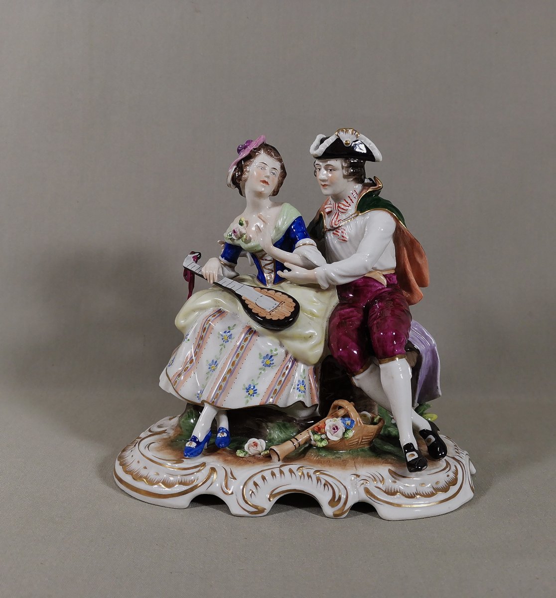 Pair Of Gallant Figures Musicians, Volkstedt Porcelain Manufactory, Designed By Rudolf Kämmer-photo-4
