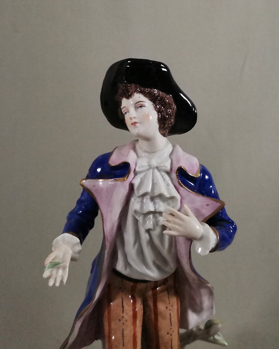 Figurine Galante, Le Petit Jardinier, Style XVIIIe, Manufacture de Sitzendorf  (Thuringe)-photo-4