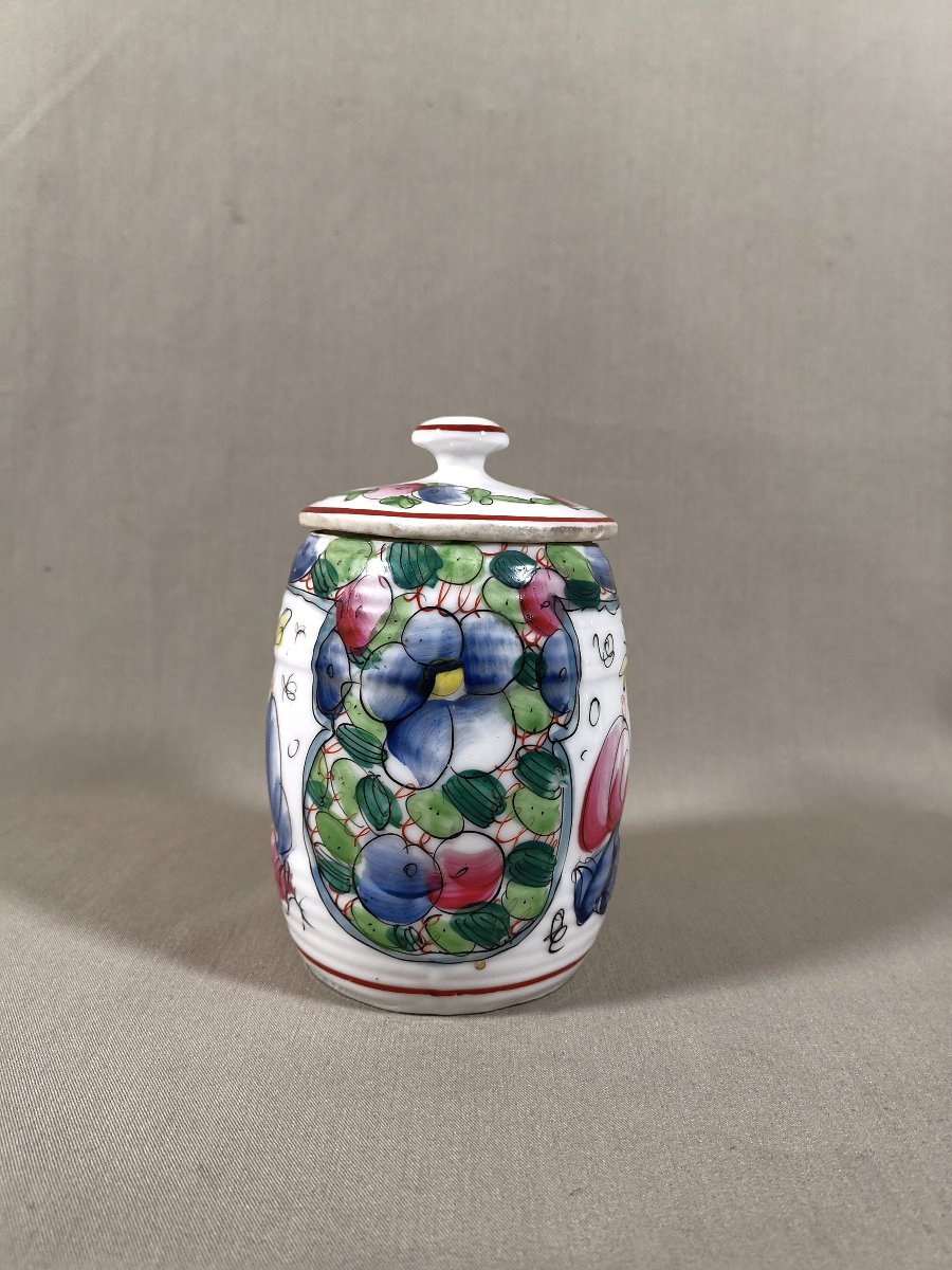 Porcelaine de Bayeux, Pot couvert de Forme Barrique, Période François Gosse, Décor aux Chinois-photo-2
