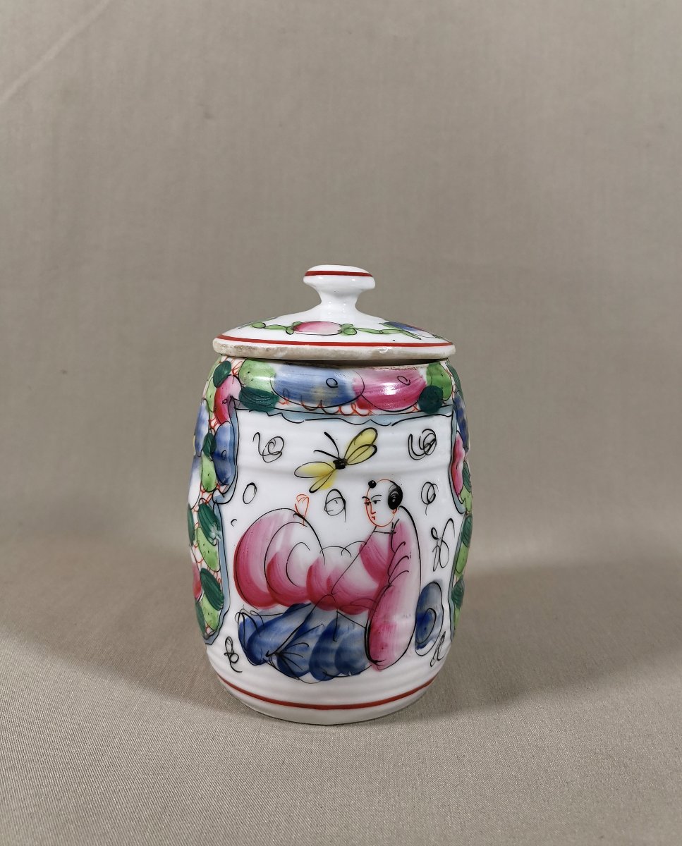 Porcelaine de Bayeux, Pot couvert de Forme Barrique, Période François Gosse, Décor aux Chinois-photo-4