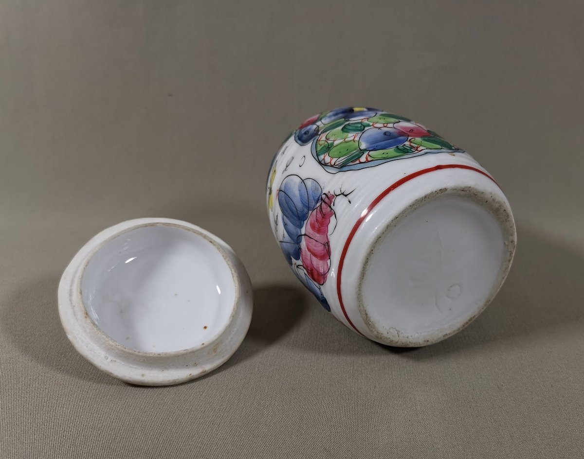 Porcelaine de Bayeux, Pot couvert de Forme Barrique, Période François Gosse, Décor aux Chinois-photo-7