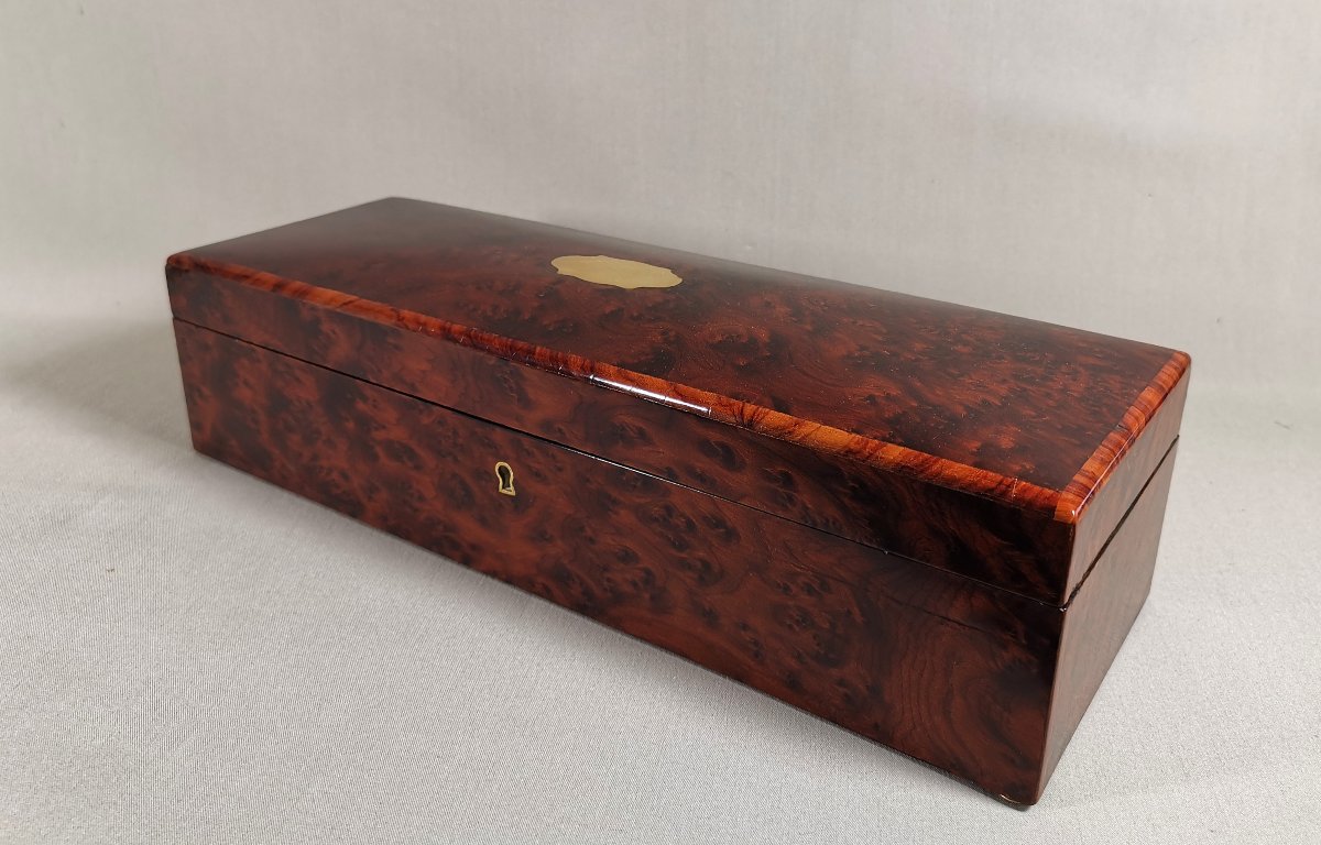 Coffret ou Boîte à Gants du XIXe, Napoléon III, Loupe de Thuyas, laiton, Capitonnage soie Rose-photo-4
