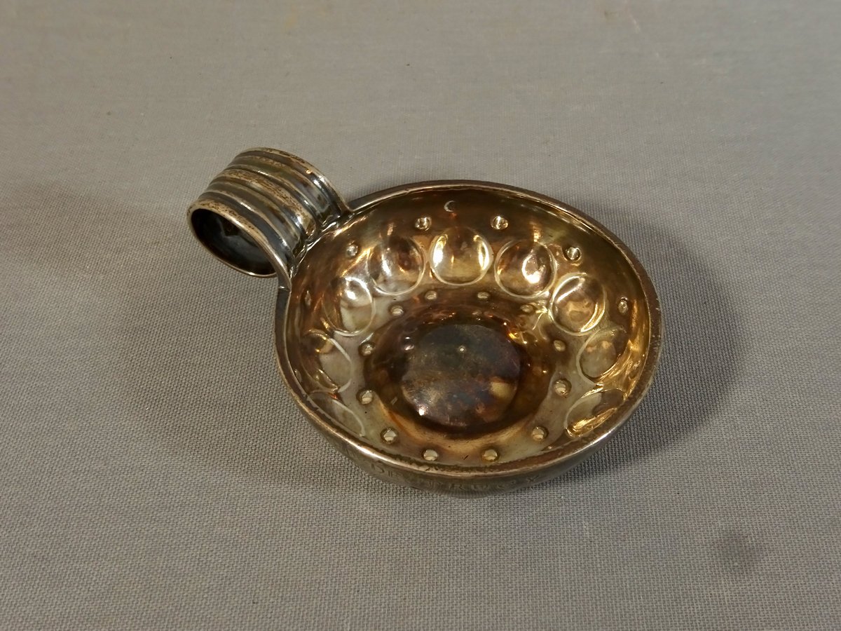 Silver Tastevin Patronymic , Late 18th Century - Early 19th, Goldsmith Tonnelier Theodore (active 1798 In Paris).-photo-4