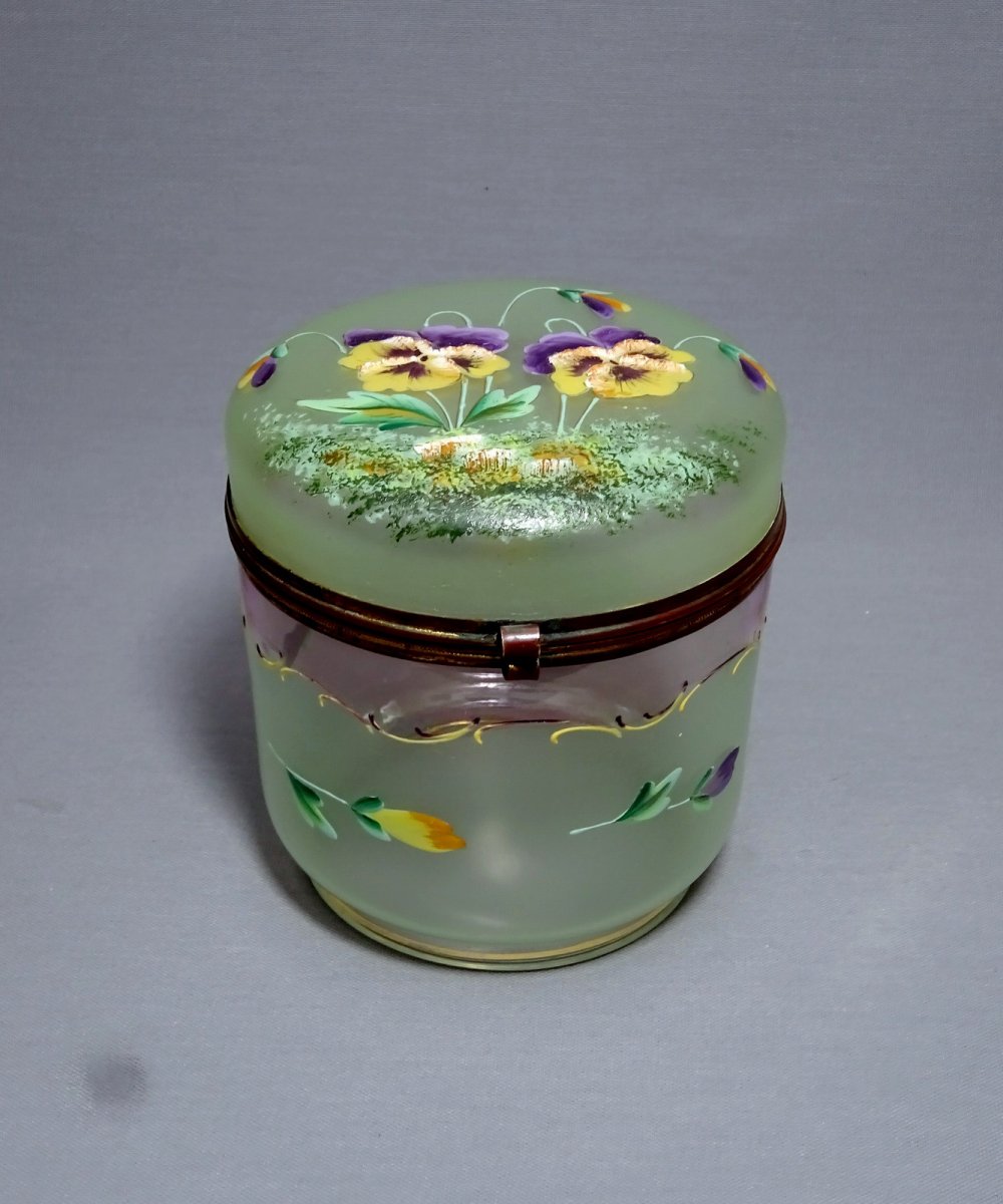 Boîte à Biscuits Ou à Bonbons Epoque Art Nouveau  en Verre Soufflé et Emaillé d'un Décor de Fleurs, des Pensées-photo-5