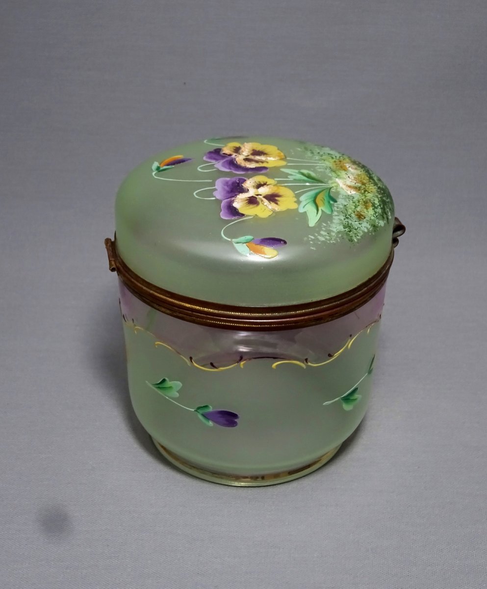 Boîte à Biscuits Ou à Bonbons Epoque Art Nouveau  en Verre Soufflé et Emaillé d'un Décor de Fleurs, des Pensées-photo-8