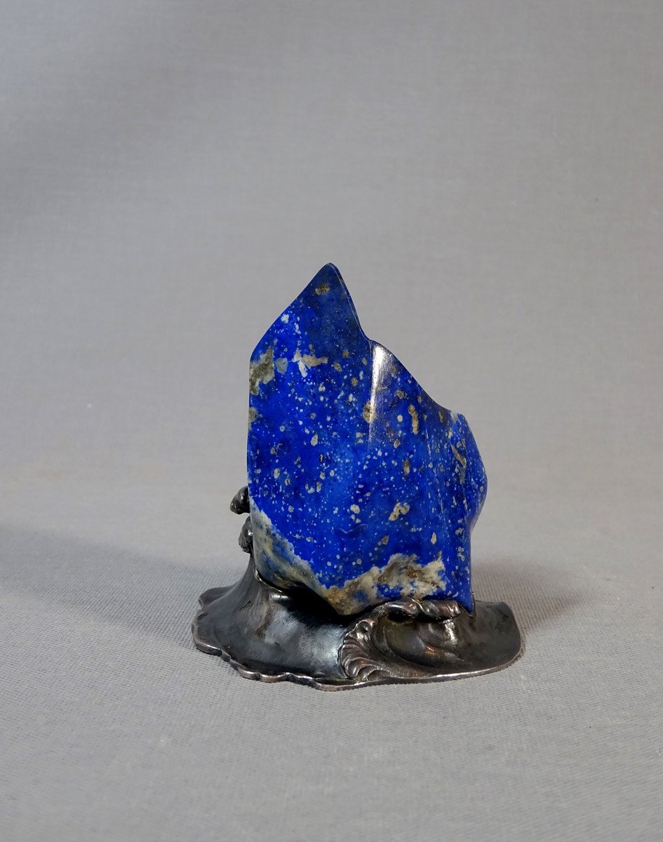 Objet d&#039;Orf&egrave;vrerie Mont&eacute; Formant Rocher Assailli par les Flots &eacute;cumants &amp; Dauphin Antique, Lapis Lazuli et Monture Argent-photo-3