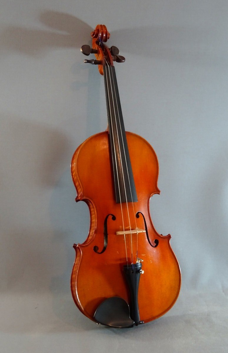 Beautiful French Violin 4/4 Made By Charles Résuche Luthier In Bordeaux In The 1919 Vintage. N ° 230. Excellent Condition