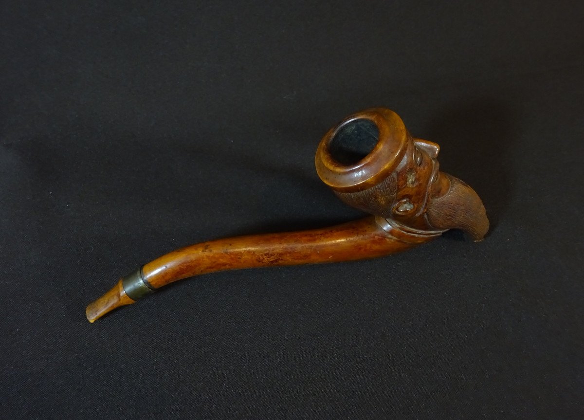 18th Century Pipe In Finely Carved Wood, The Furnace Containing A Grinning Bearded Man-photo-2