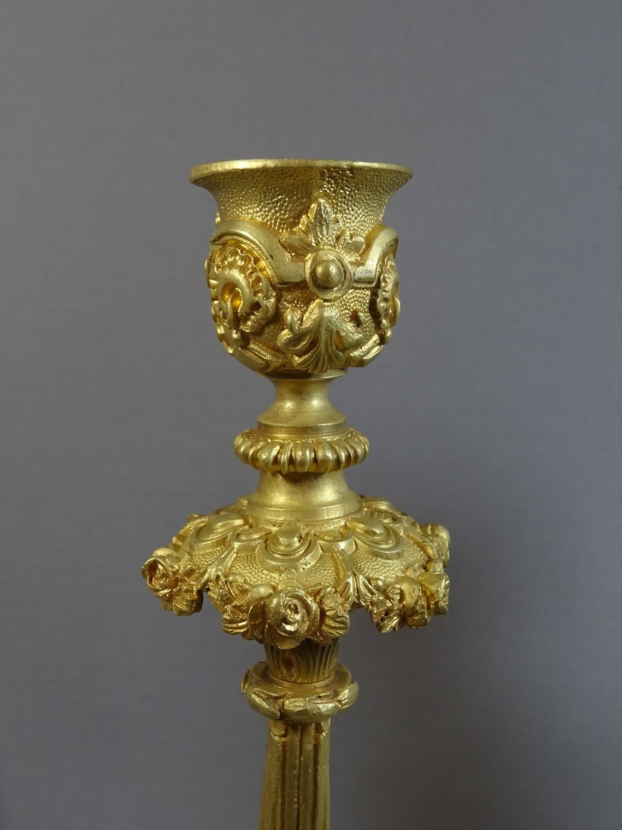 Pair Of 19th Century Torches In Richly Crafted Gilt Bronze, Decor Of Female Masks, Flowers Etc-photo-2