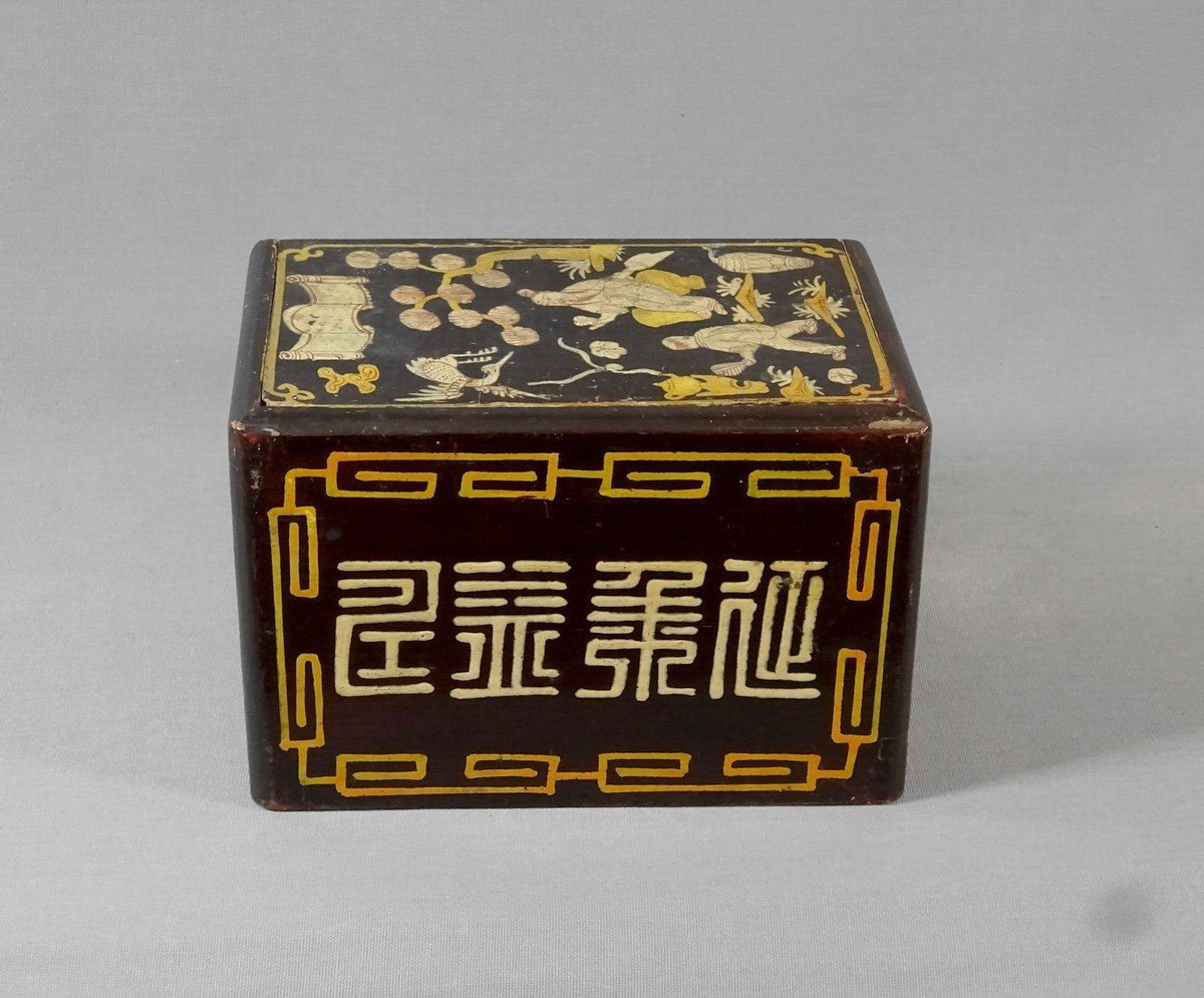 Box In Wood And Lacquer, France Work Of The 18th Century, Style Of China, Garden Decor, Letters Persons And Furniture Object-photo-4