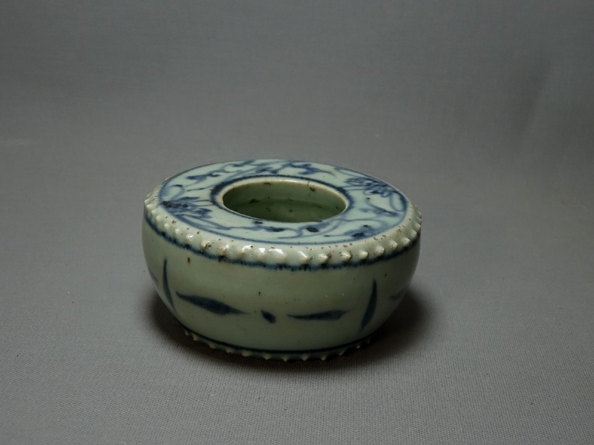 Chinese Porcelain Brush Wash Pot, Ming Dynasty, Beautiful Porcelain Stoneware With Celadon Glaze-photo-1