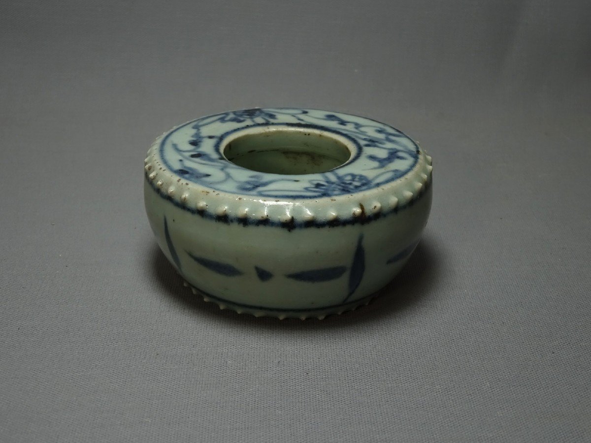 Chinese Porcelain Brush Wash Pot, Ming Dynasty, Beautiful Porcelain Stoneware With Celadon Glaze-photo-4