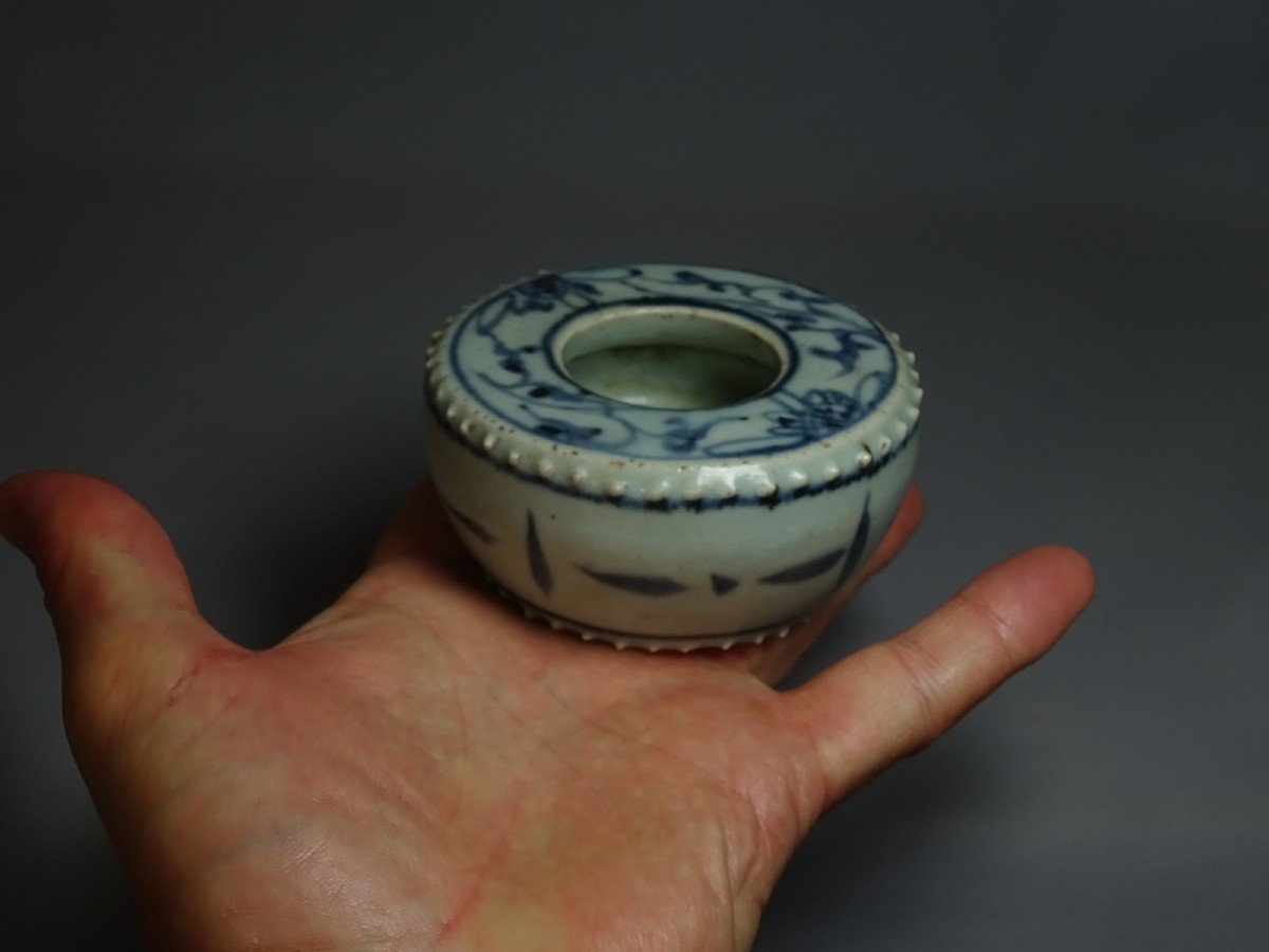 Chinese Porcelain Brush Wash Pot, Ming Dynasty, Beautiful Porcelain Stoneware With Celadon Glaze-photo-8