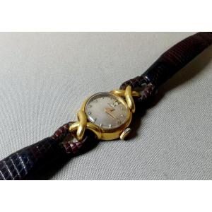Omega Vintage Lady's Bracelet Watch In 18ct Gold, Dial In Silver Or White Gold