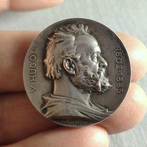 Victor Hugo, Souvenir du Centenaire, Février 1802 -1902, Médaille Argent, 17g32