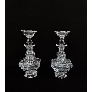 Baccarat, Epoque Charle X, Paire de Flacons à Parfum en Cristal Moulé et Taillé