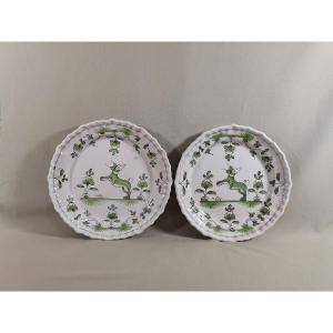 Paire Assiette  XVIIIe, Faience de Bordeaux, Décor "à la levrette" Camaïeu de vert & Manganèse