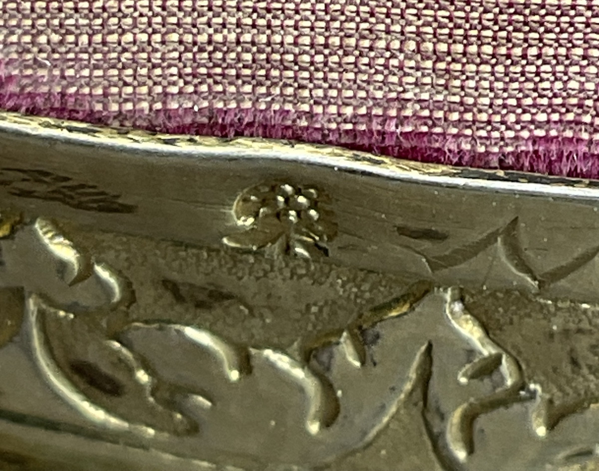 Coussin à Épingles en Velours et Argent ( Poinçon d‘Augsbourg et Maitre), Allemagne XVIIème-photo-2