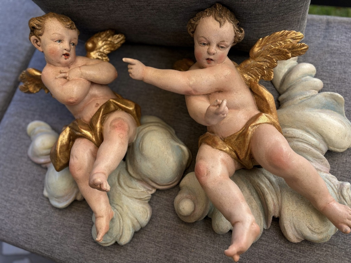 Paires des Anges Baroques, Bois Sculptés et Polychrome ,Allemagne de Sud ( Munich), XVIIIe