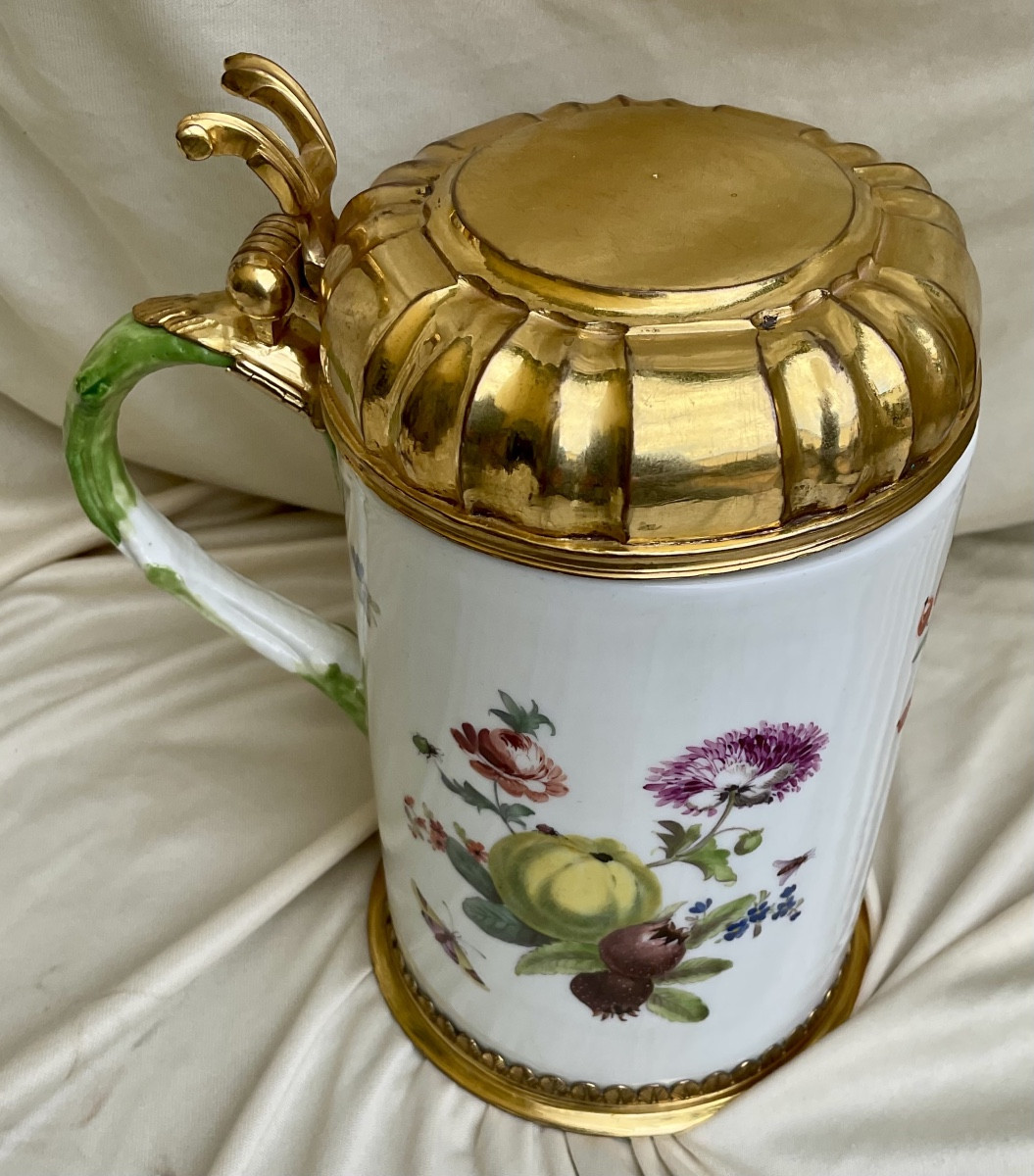 Mug, Meissen Porcelain, Polychrome Decoration: Flowers, Fruits, Insects, Mid-18th Century -photo-6