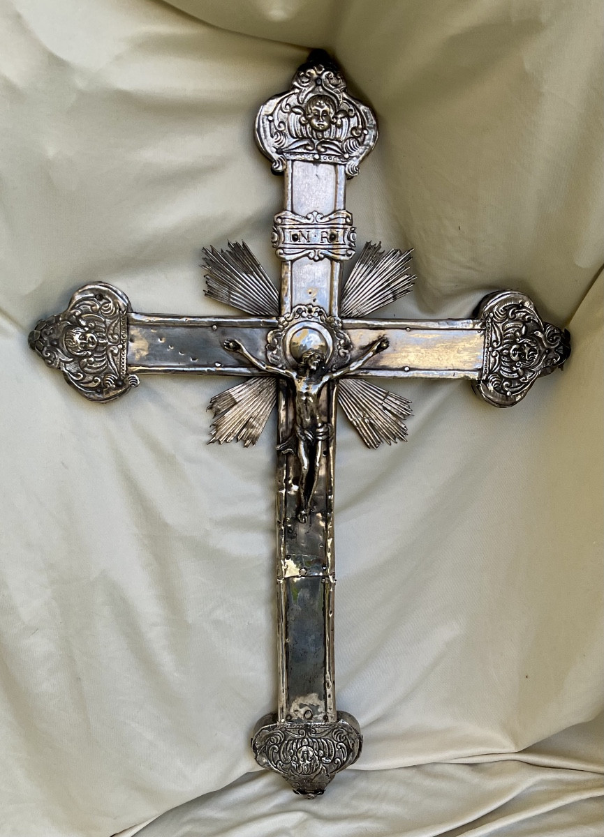 Processional Cross, Silver Leaves On A Wooden Core, South America, Late 17th Century 