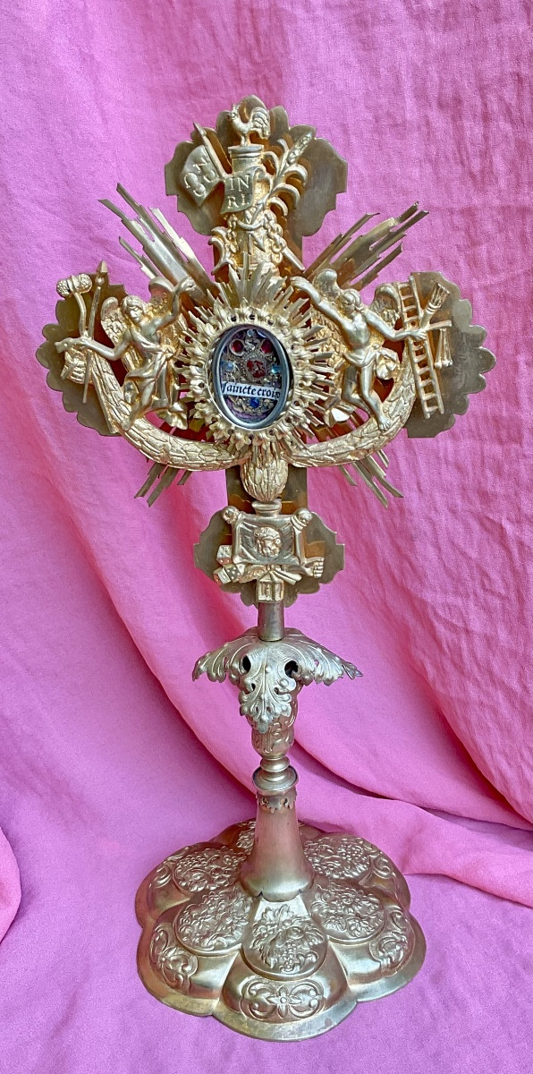 Monstrance - Reliquaire ( de la Vraie Croix ) en Laiton à Décor Outil de la Passion, Fin XVIIIe