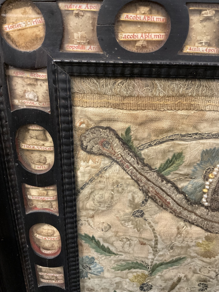 Grand Cadre Reliquaires en Bois ébonisé abritant des Reliques de Saints et Martyrs Italie XVIIe-photo-4