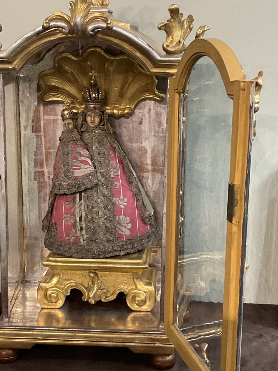 Vitrine de Dévotion ( Travail de Soeurs ) , Vierge à l’Enfant en Cire,  couronnées, Tirol XVIII-photo-5