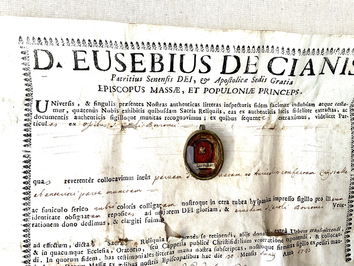 Reliquary Capsule “s.caroli Borom.” Ex Ossibus” With Authentic Episcopal Seal, Dated 1755-photo-2