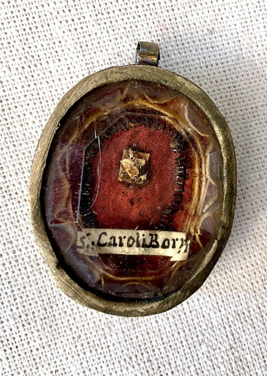 Reliquary Capsule “s.caroli Borom.” Ex Ossibus” With Authentic Episcopal Seal, Dated 1755-photo-4