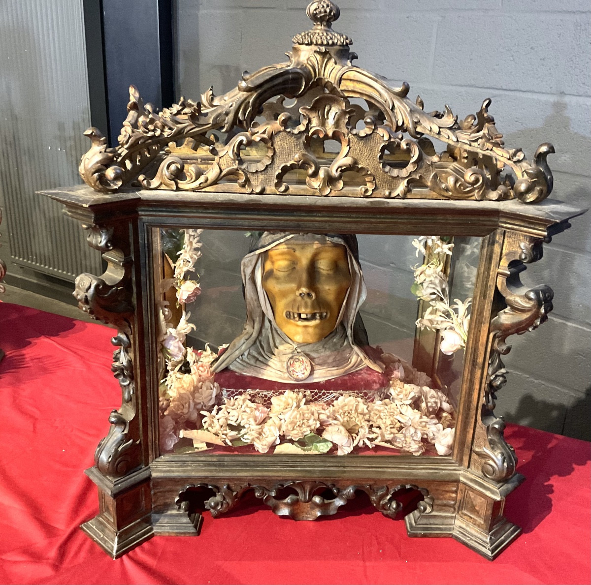 Reliquary - Showcase - Carved Wood , With Wax Bust Of Sainte Cathrin De Sienna , Sicily 1800