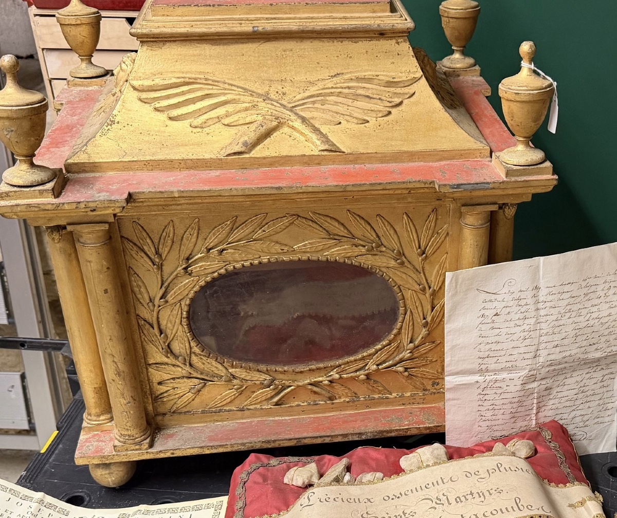 Set Of Metal Reliquaries Containing "ex Ossibus" Relics Of Saints—authentic, 19th Century