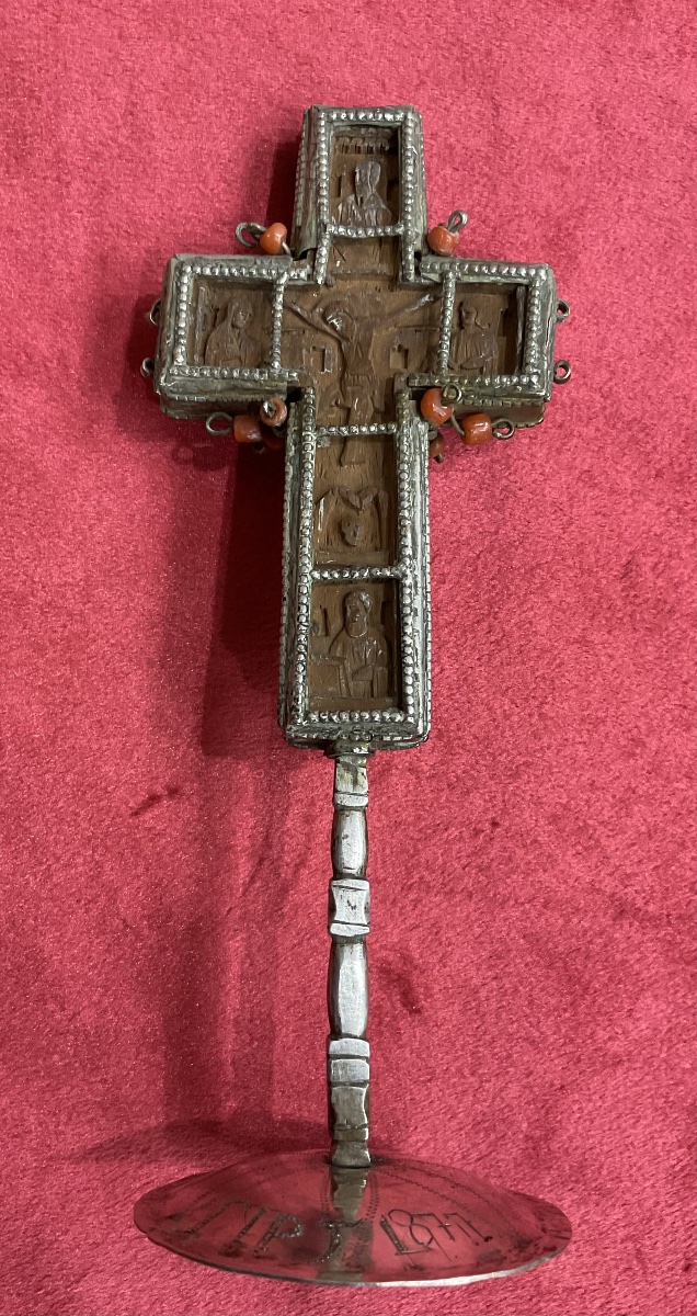 Croix Orthodoxe Du Mont Athos, Bois Sculpté, Monture En argent ,  Perles de Corails, Daté 1877-photo-1