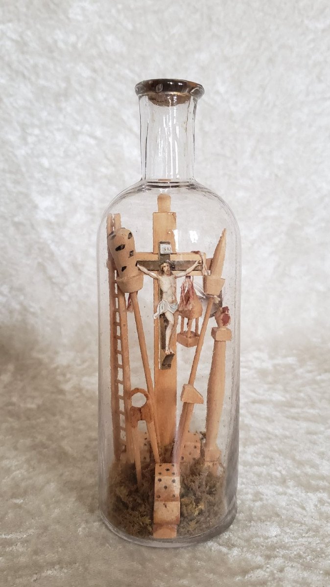 Bottle Of Passion. Popular Art Marine