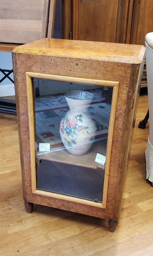 Meuble en acajou et loupe de frêne 1930-1940