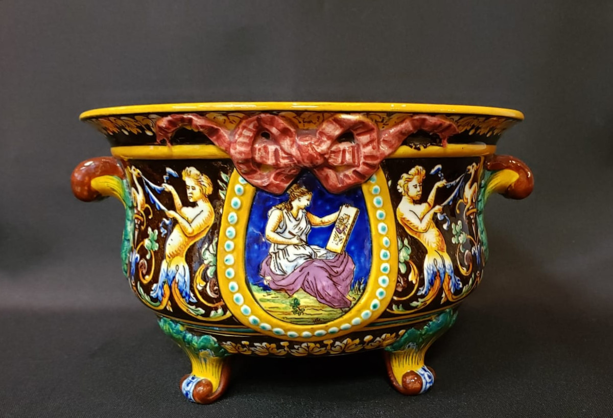 Gien Cachepot With Renaissance Decoration - 19th Century