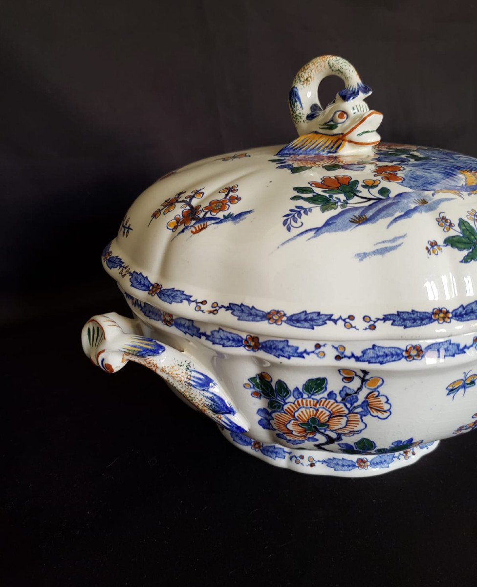 Pair Of Large Gien Delft  Soup Tureens With Rooster And Peony Motifs 1938/40-photo-3