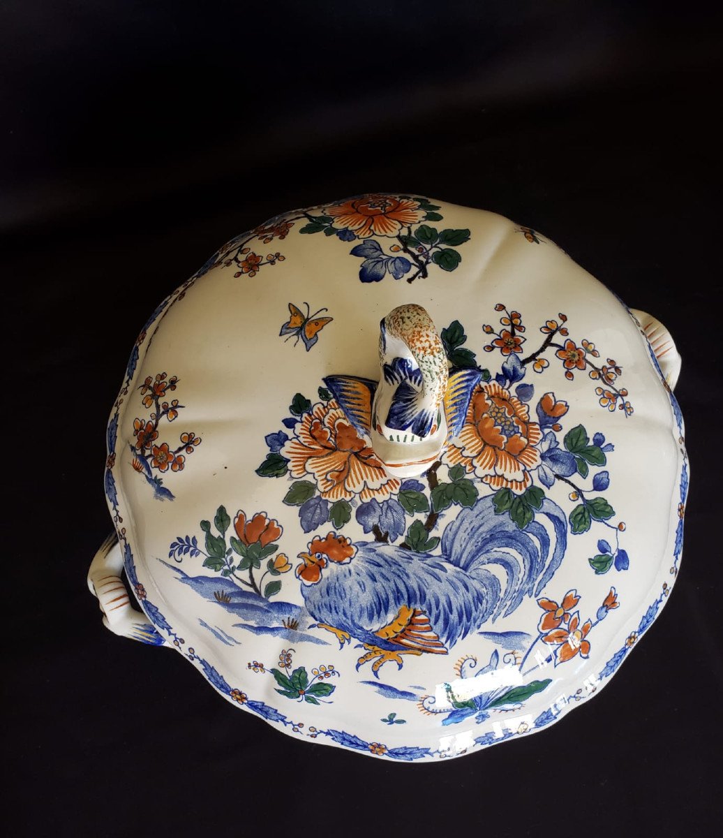 Pair Of Large Gien Delft  Soup Tureens With Rooster And Peony Motifs 1938/40-photo-4