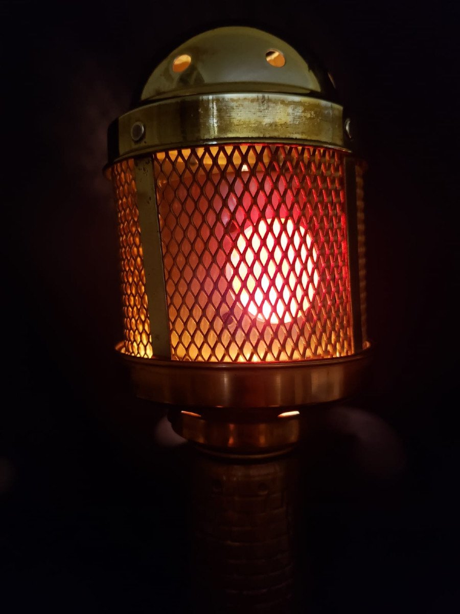 Paire de grandes lampes phare à mécanisme tournant pour ampoule à incandescence.  1950-photo-2