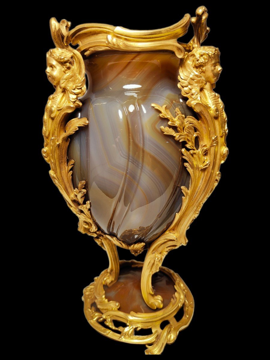 Exceptionnel Vase Français En Bronze Doré Et Agathe