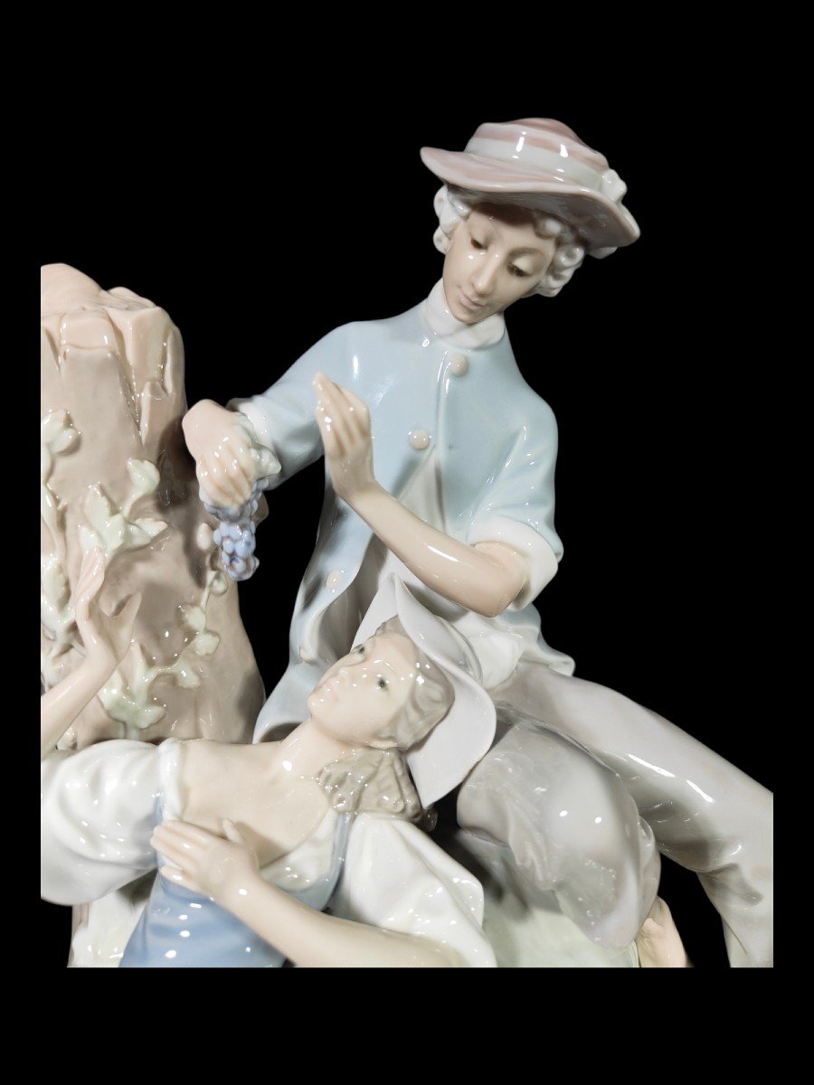 Romantic Lladro Porcelain Sculpture-photo-3