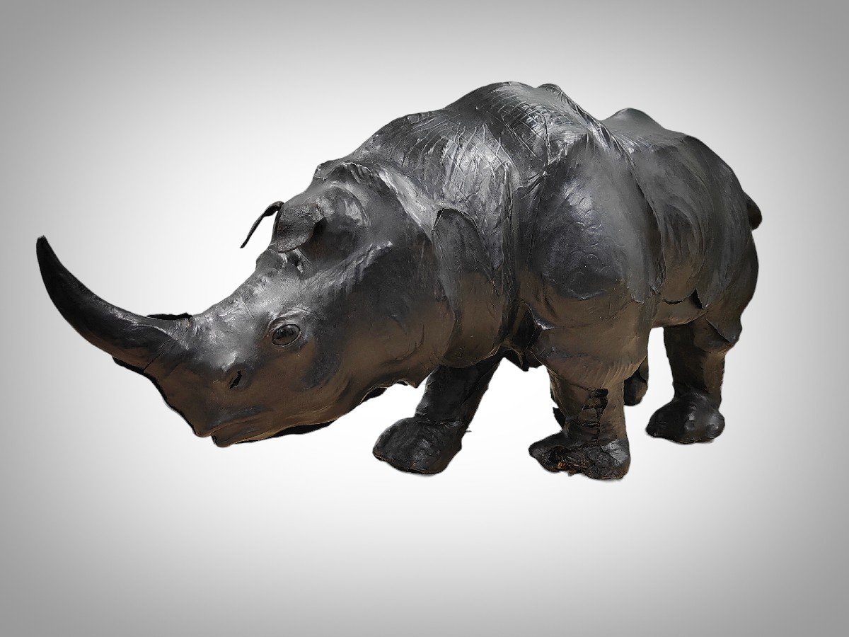 Large Leather Rhinoceros From The 50s - Quality European Decorative Work With Details-photo-2